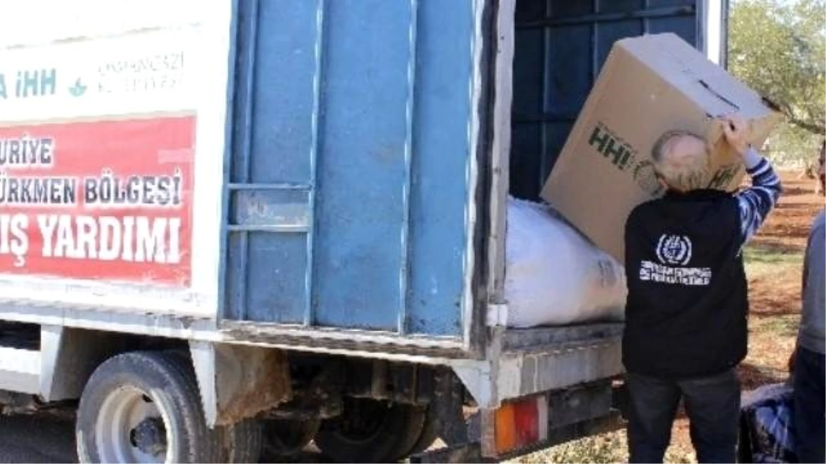 4 Tır Yardım Malzemesi Suriyeli Türkmenlere Dağıtıldı