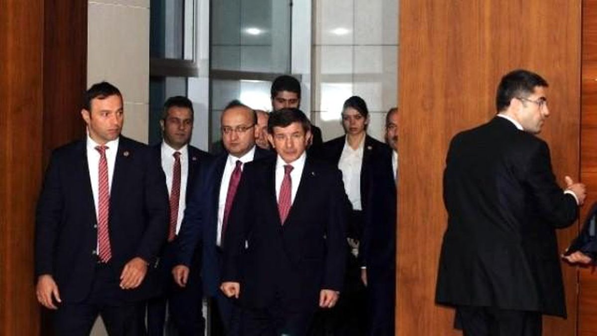 Başbakan Davutoğlu, İstanbul\'da