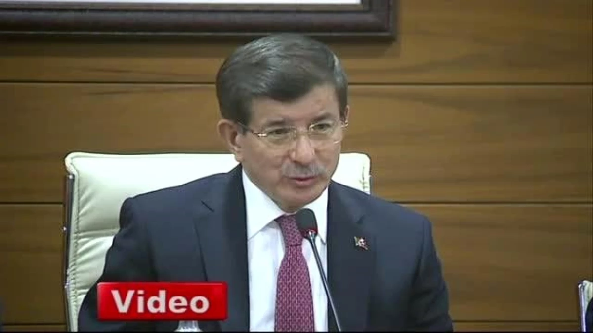 Davutoğlu\'ndan Kılıçdaroğlu\'na: Oynayamayan Gelin \'Yerim Dar\' Dermiş