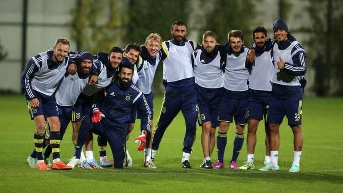Fenerbahçe, Bursaspor Maçına Hazırlanıyor