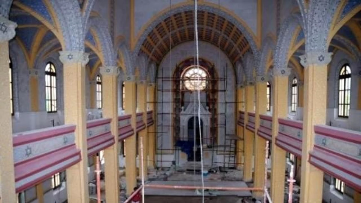Vali: Müslümanları Katleden Eşkiyaların Sinagoglarını Yapıyoruz