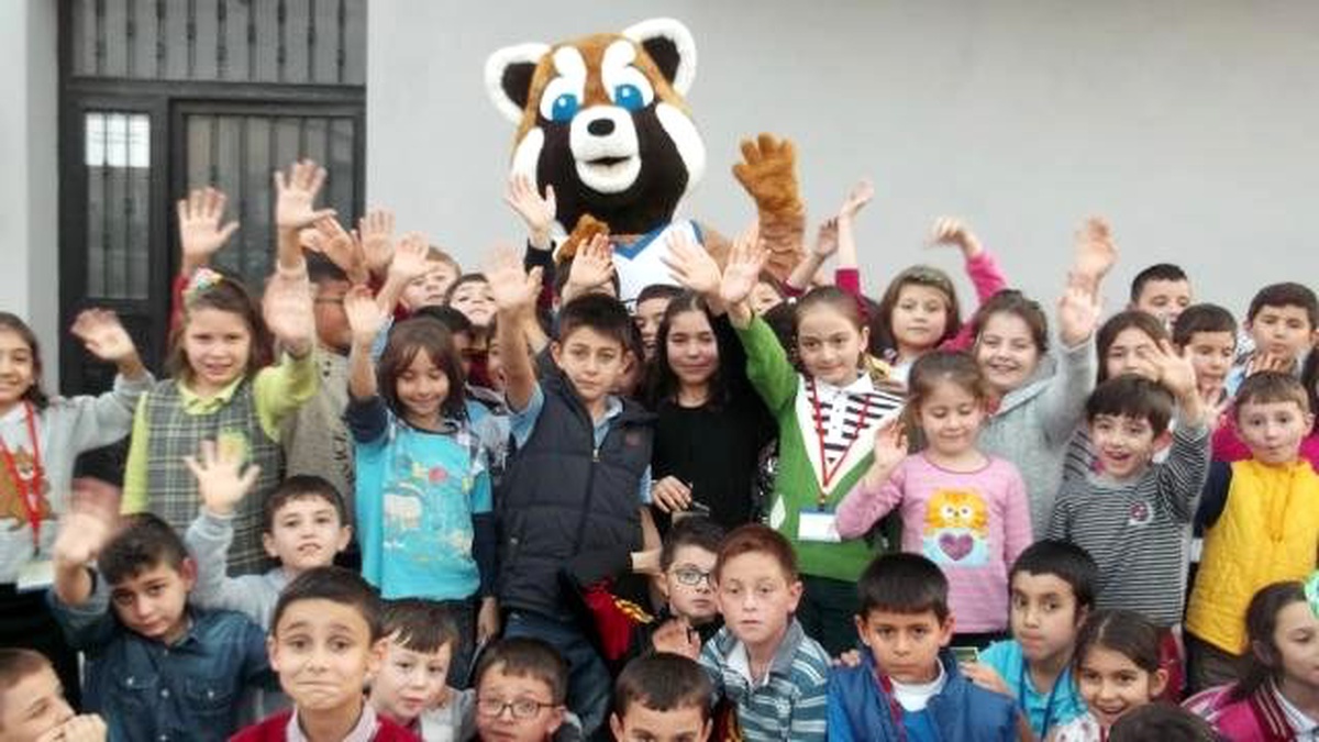 Bilgi Evleri, Kızıl Pandaya Büyük İlgi Gösterdi