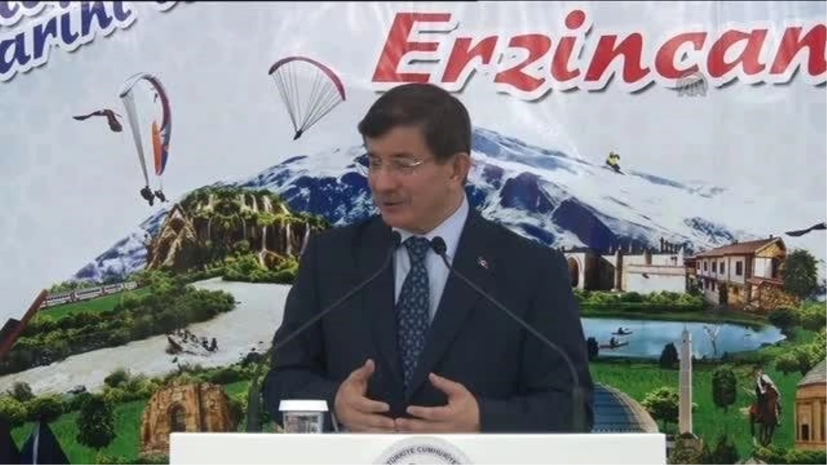 Davutoğlu: "Milletin Amir, Devletin Memur Olduğu Bir Türkiye"