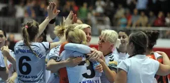 Ehf Kupası: Muratpaşa Belediyespor 37-20 Femina Vise