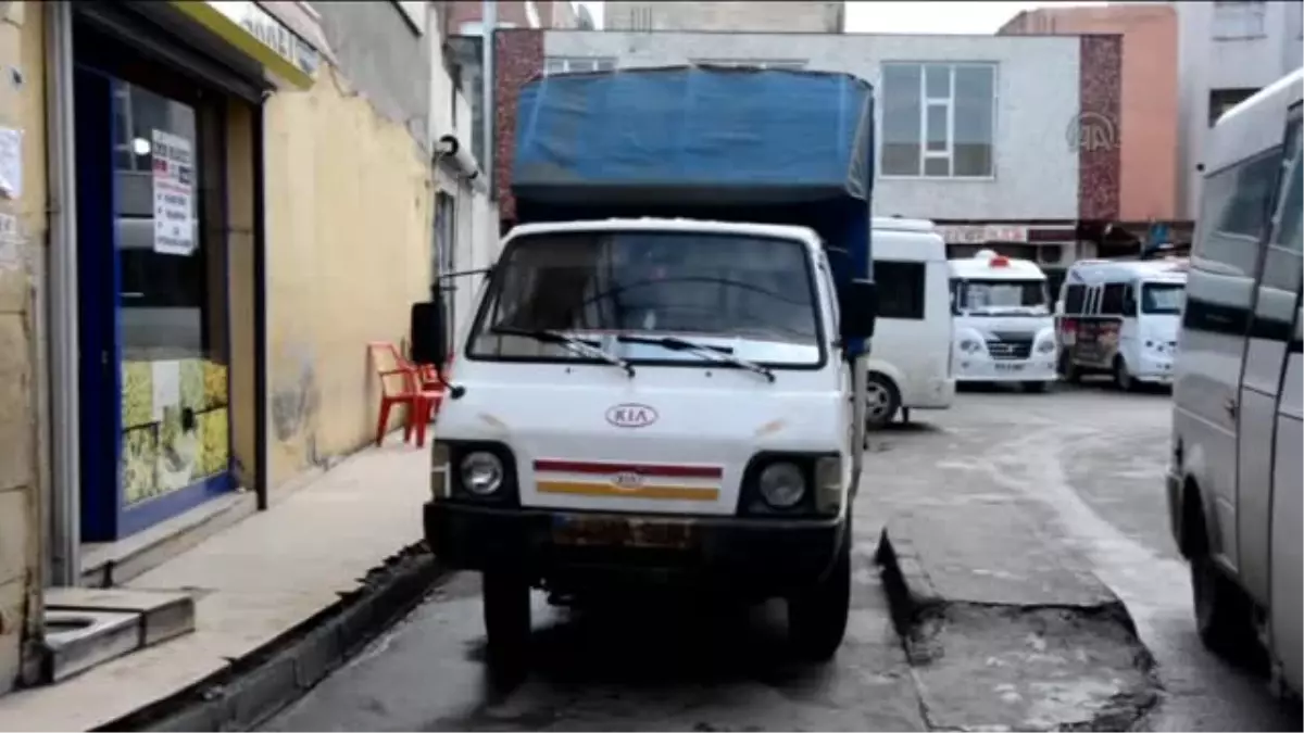 Plakası Çamurla Kapatılan Kamyonetin Çalındığı Ortaya Çıktı