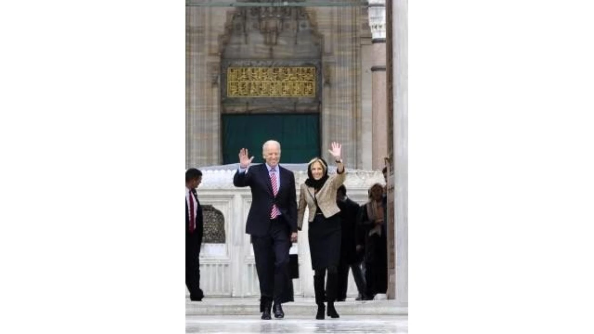 ABD Başkan Yardımcısı Biden, Süleymaniye Camisi\'ni Ziyaret Etti