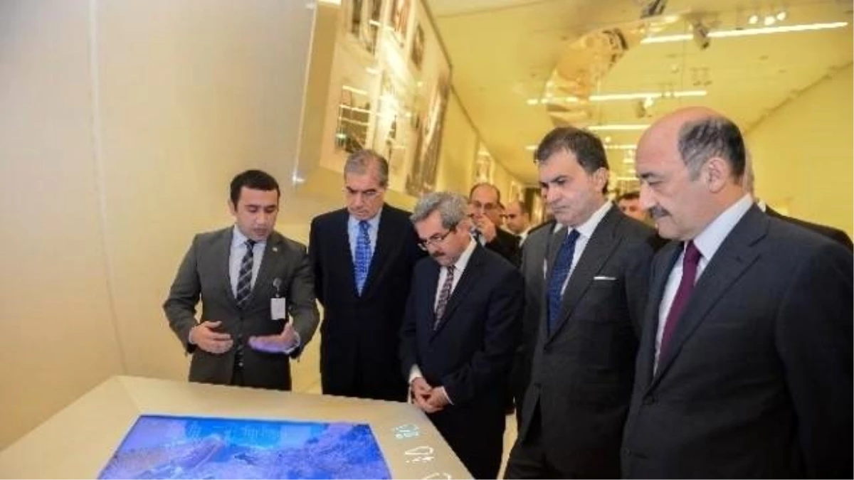 Bakan Çelik Bakü\'deki Türkiye Kültür Günleri\'nin Açılış Törenine Katıldı