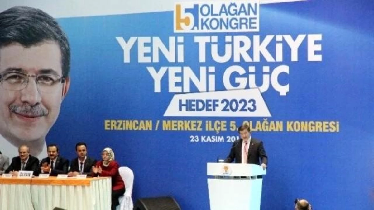 Başbakan Davutoğlu, AK Parti Erzincan İlçe Kongresi\'nde