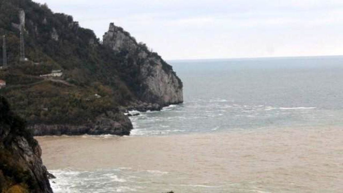 Karadeniz Çamura Bulandı