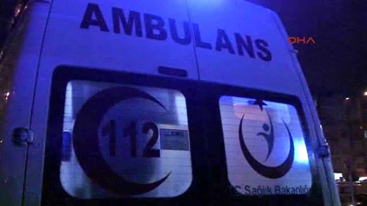 Kayseri Boşanmak İsteyen Eşinin Çalıştığı Lokantayı Kurşunladı: 2 Yaralı