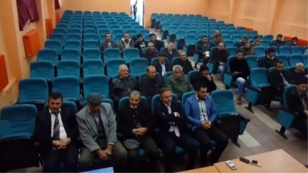 Kelkitli Çiftçilere Suni Tohumlama ve Buzağı Bakım Semineri