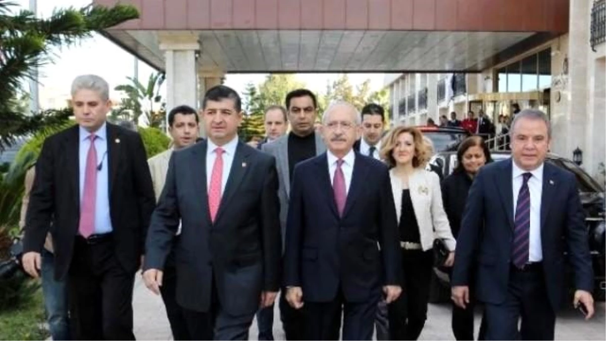 Kılıçdaroğlu: Davutoğlu Karikatür Gibi Adam