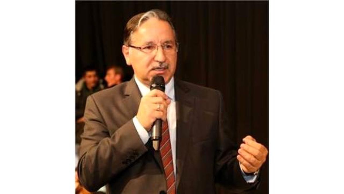 Prof. Dr. Karataş, Mutlu Aileyi Anlattı