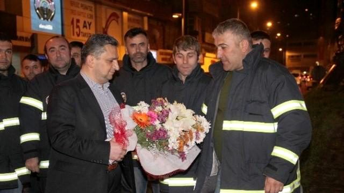 Tahlisiye Ekibine Çiçekli Karşılama