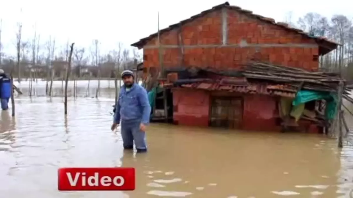 Terme Çayı Bir İlçeyi Göle Çevirdi