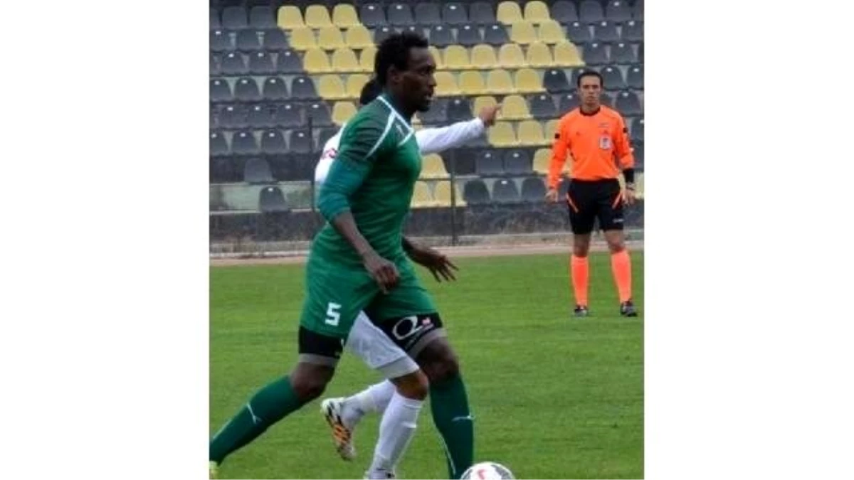 Akhisar Belediyesporlu Sonko Premier Lig\'den U-21\'e