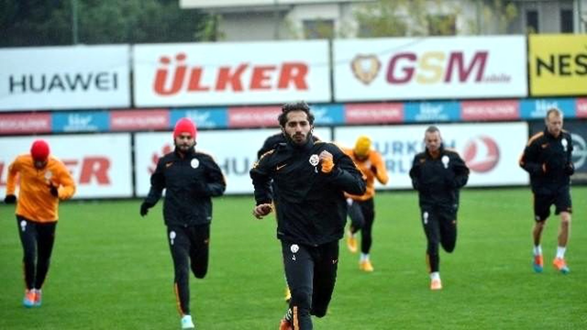 Dzemaili ve Hakan Balta Takımdan Ayrı Çalıştı