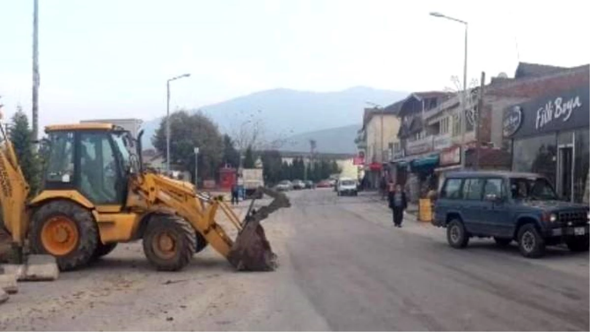 Maşukiye Meydanda Otopark Çalışması Başladı