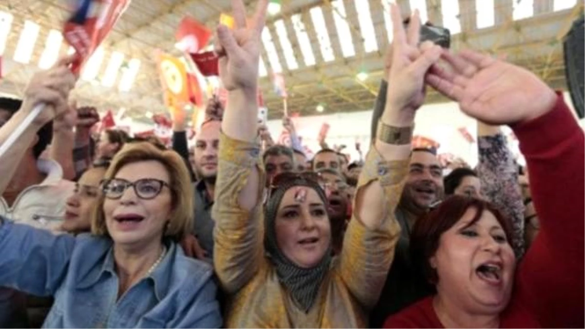 Tunus\'ta Cumhurbaşkanlığı Seçimi