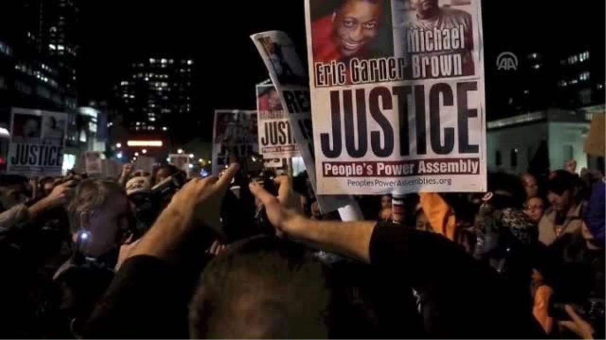 ABD\'de Siyahi Genci Öldüren Polisin Yargılanmamasına Tepki