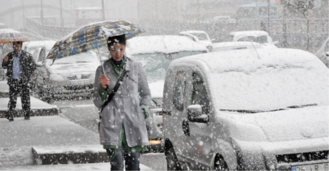 Ardahan\'da Kar Yağışı Etkili Oldu