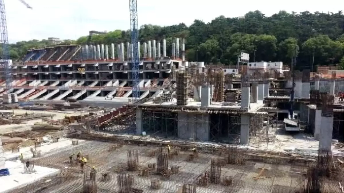 Vodafone Arena İçin Yeni Firma