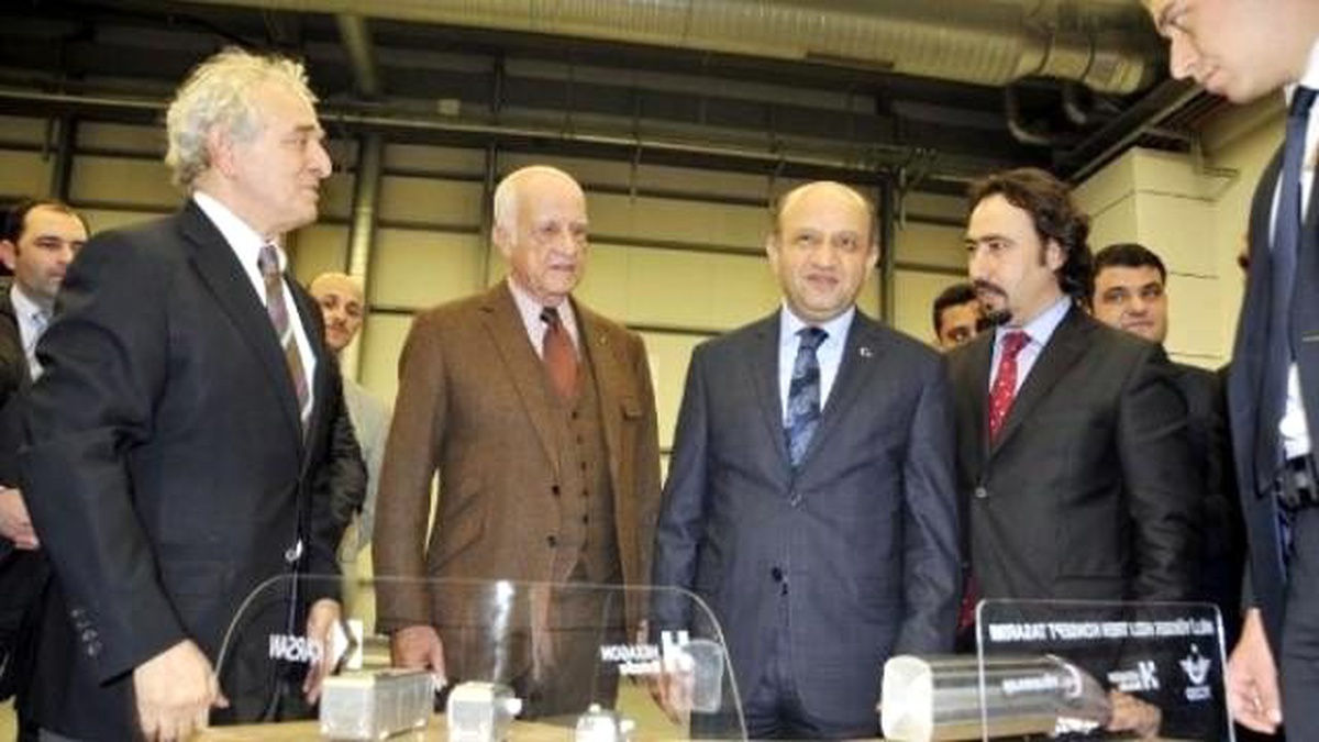 Bakan Işık: Yerli Otomobilin 2020\'den Önce Dünya Yollarında Olacağı İnancındayım