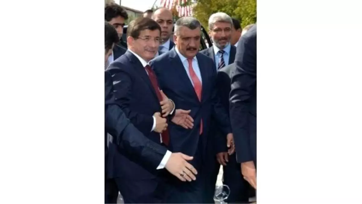 Başbakan Davutoğlu, Yeşil Kuşak Projesini Sordu