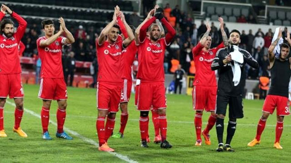 Beşiktaş, Yunanistan Yolcusu