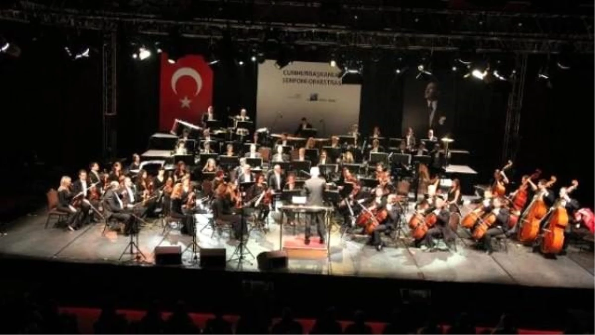 Cumhurbaşkanlığı Senfoni Orkestrası BEÜ\'de Konser Verdi