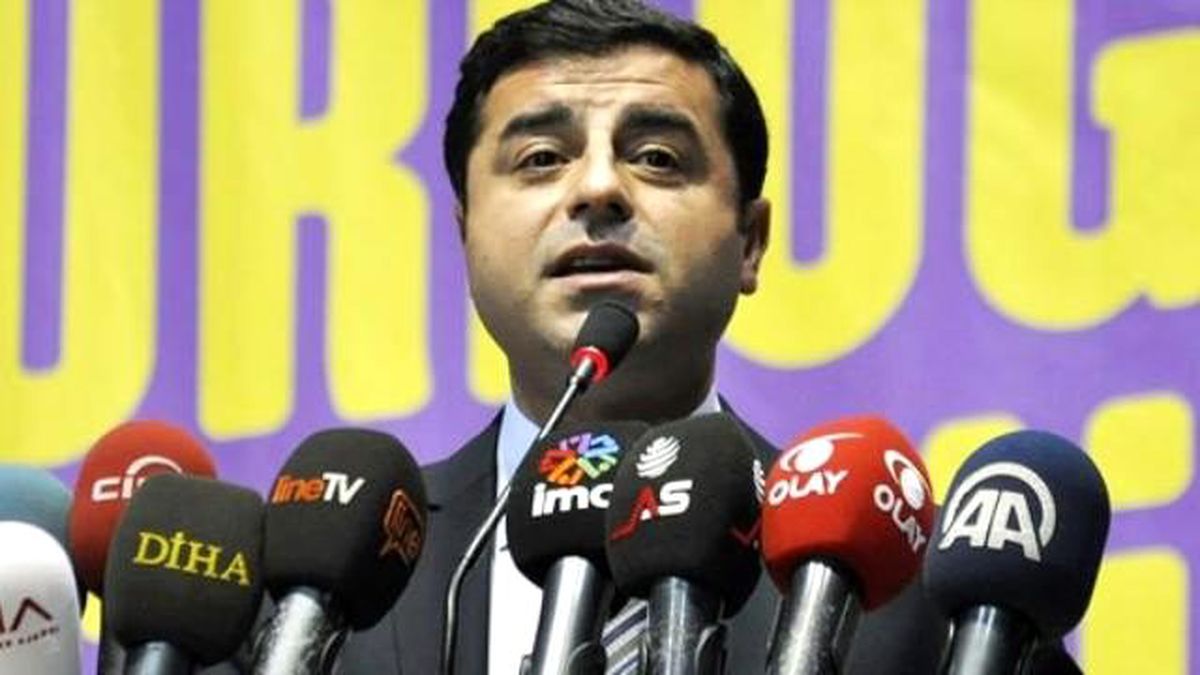 Demirtaş, PKK'nın Silah Bırakma Şartını Açıkladı