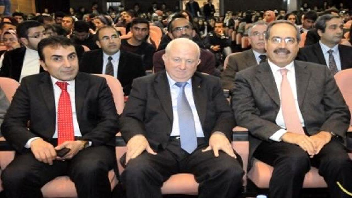 Dicle\'de Geleceğin Öğretmeni Programı