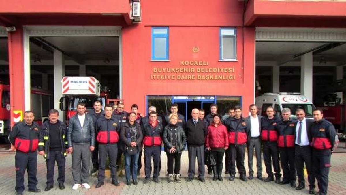 Hayat Kurtaran İtfaiyecilere Teşekkür Ettiler