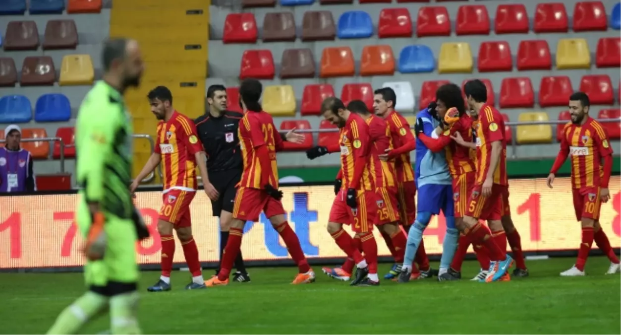 Kayserispor Galibiyete Odaklandı