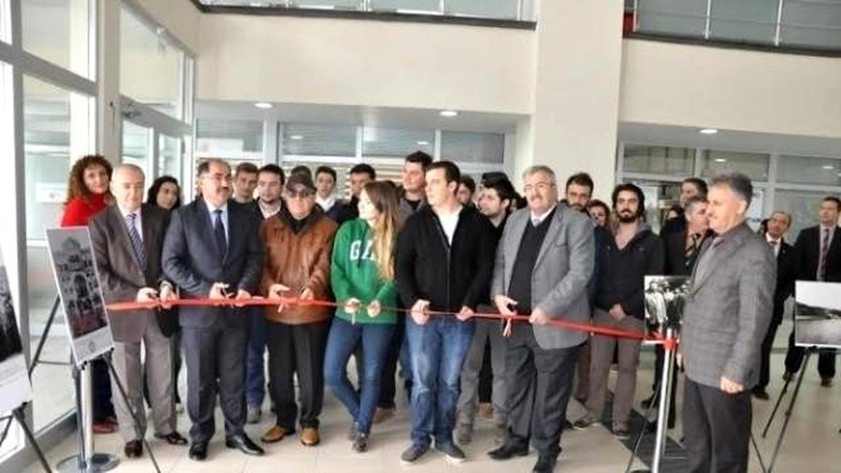 Nkü\'de \'Geçmişten Günümüze Tekirdağ ve Çevresi\' Fotoğraf Sergisi Açıldı