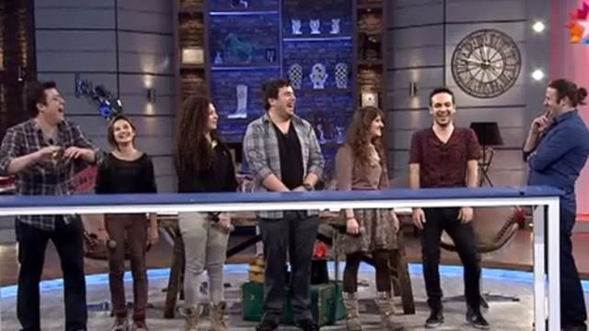 3 Adam Eşleriyle Böyle Tanıştı!