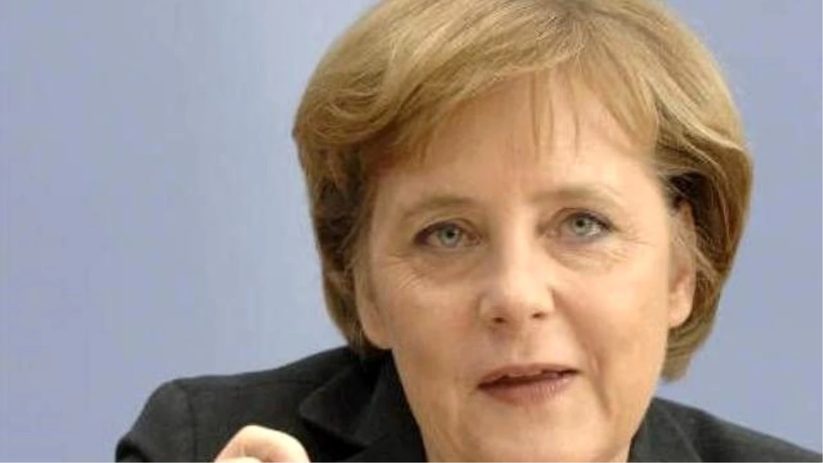 Merkel\'den, Avrupa\'ya "Rusya Uyarısı"