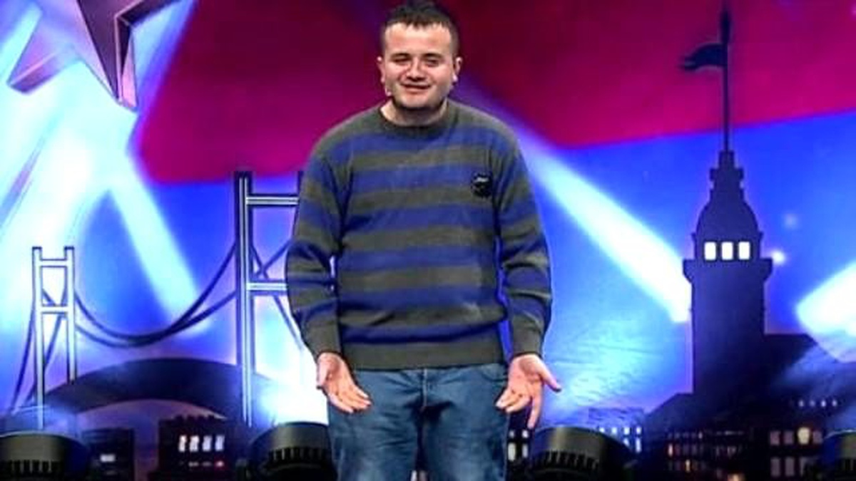 Anıl Yaramaz Plaka İçin Çıktı Stand Up Yaptı