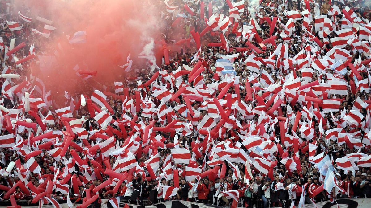Arjantin\'de Futbol Terörü Durmak Bilmiyor
