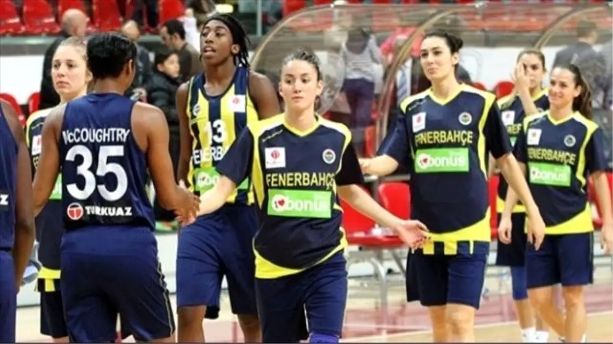 Avenida, Fenerbahçe\'yi 66-60 Yendi