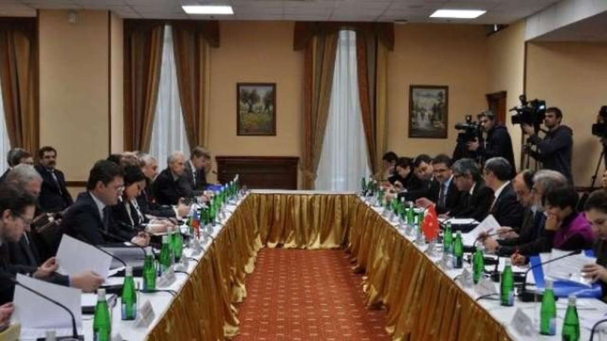 Bakan Yıldız Rus Mevkidaşı Novak ile Görüştü