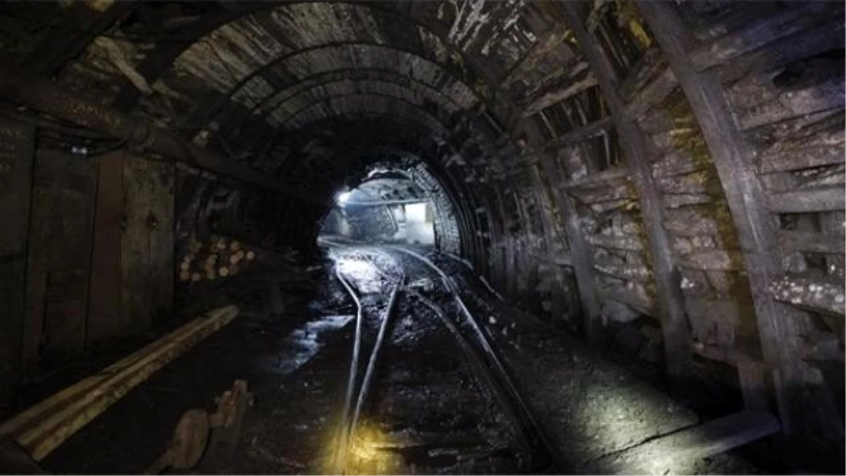 Çin\'de Maden Ocağında Yangın: 24 Ölü, 52 Yaralı