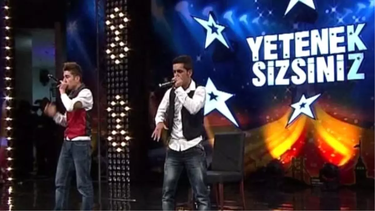 Çökelekli Dürüms'ün İkinci Tur Performansı