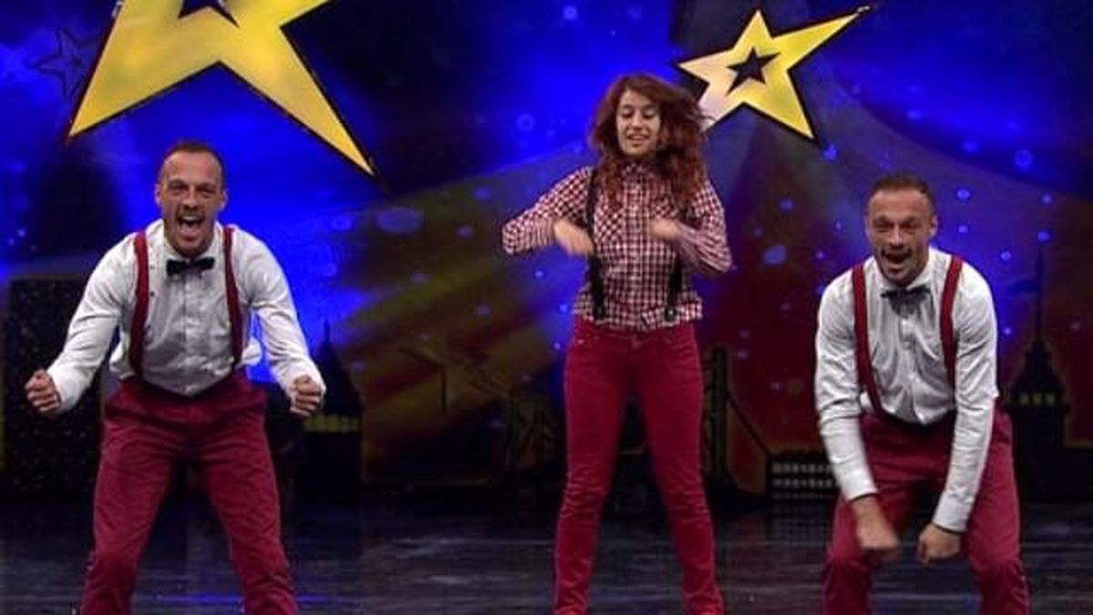 Cozurtan İkizler\'in İkinci Tur Performansı