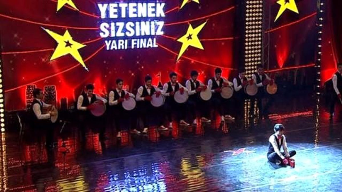 Crazy Eyes Crew\'in Yarı Final Performansı