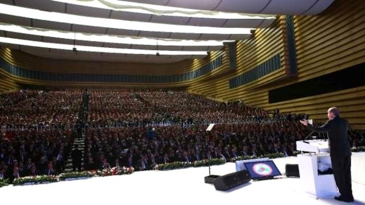 Cumhurbaşkanı Erdoğan : Esnaf ve Sanatkar Gerektiğinde Asayişi Tesis Eden Polistir