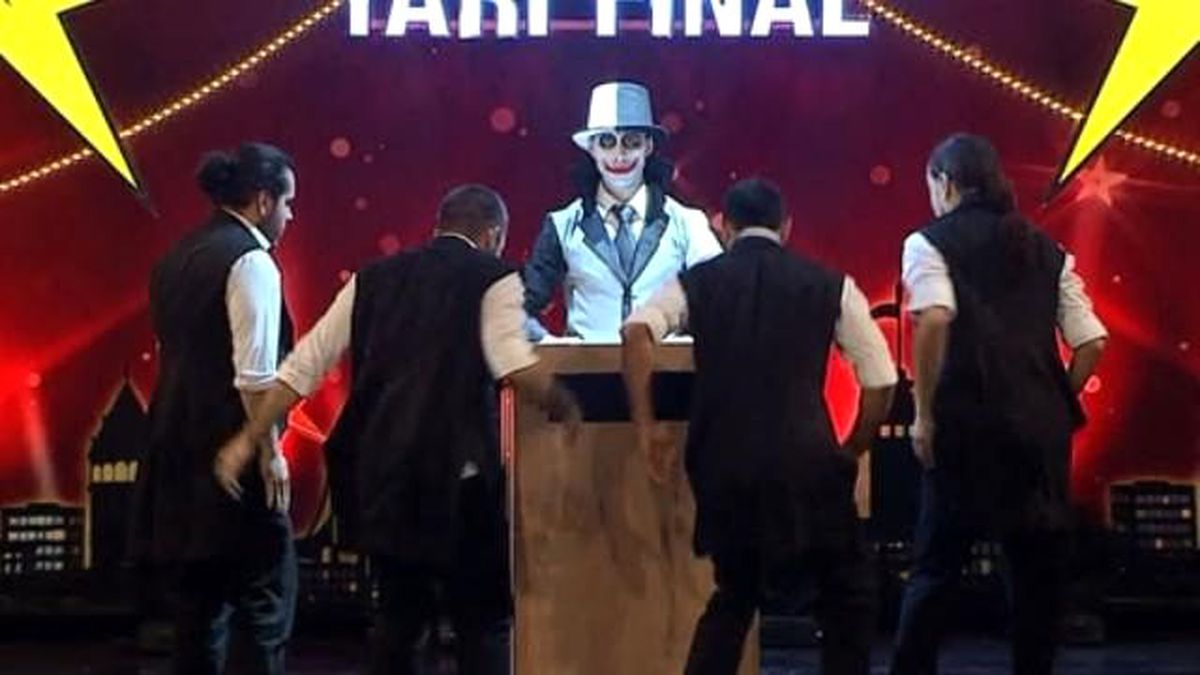 Delivery Dogs\'un Yarı Final Performansı