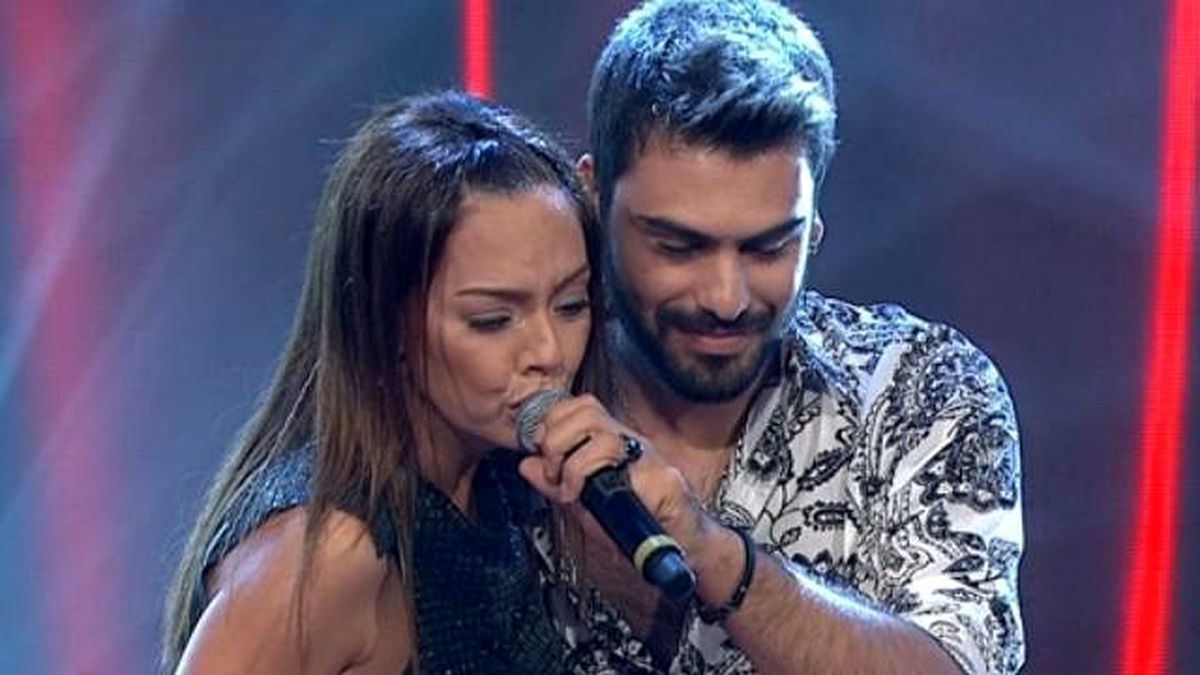 Ebru Gündeş ve Güven Yüreyi Düeti