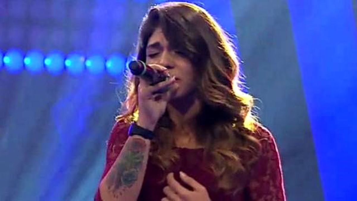 Elif Dumantepe \'Yanarım\'