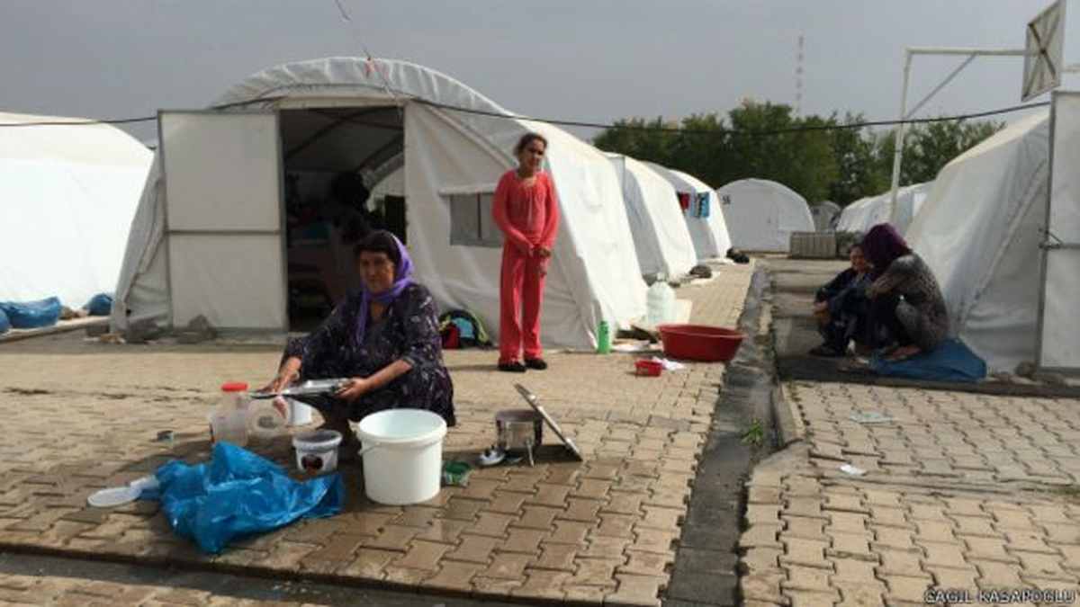 Ezidilerin Diyarbakır\'da Soğukla Mücadelesi